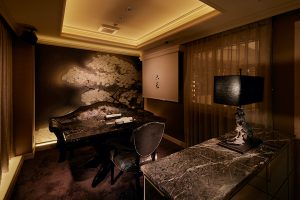 Restaurant in Roppongi top